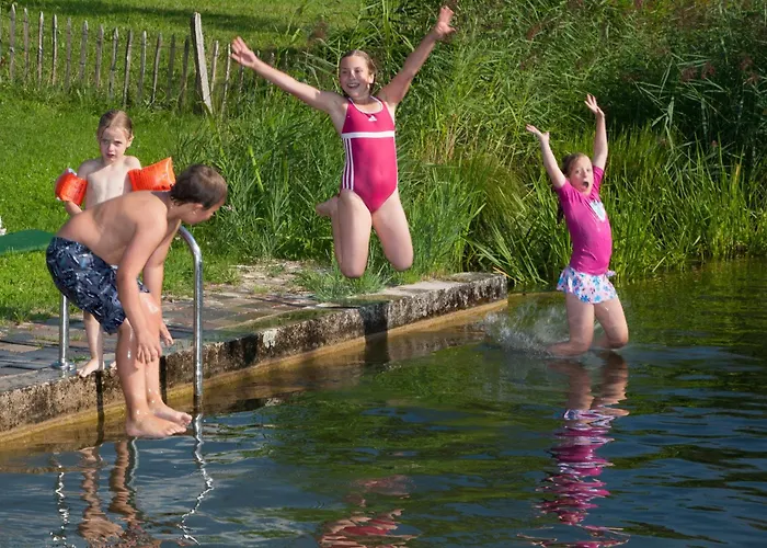 בית חווה Seimehof Urlaub Auf Dem Bauernhof ברנאו אם כימסי